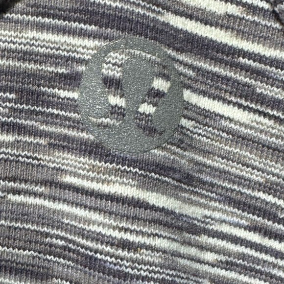 Lululemon - Gray Tank Top - Picture 3 of 4